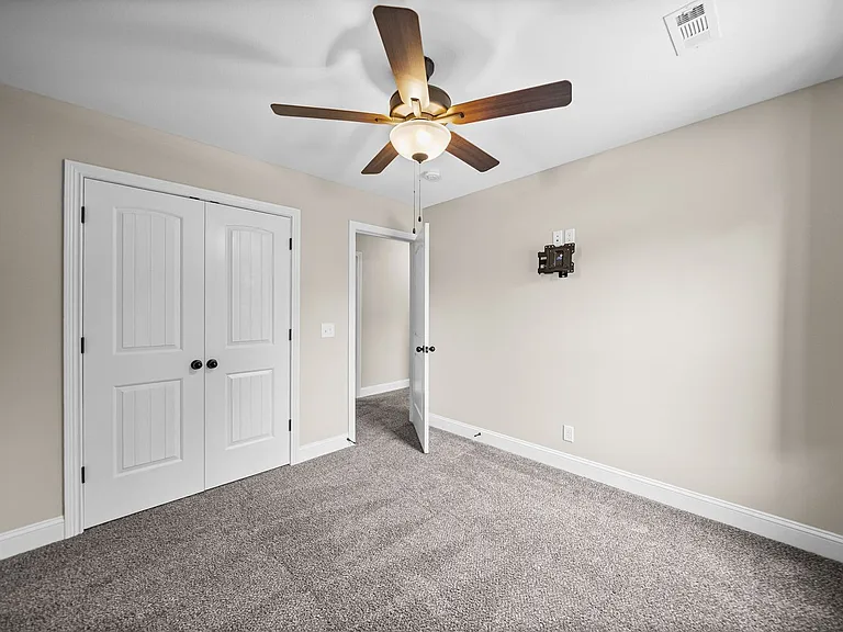 1393 Morning Star Dr — Photo 32