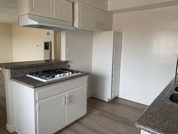 5th image of 310 N Electric Ave APT D
