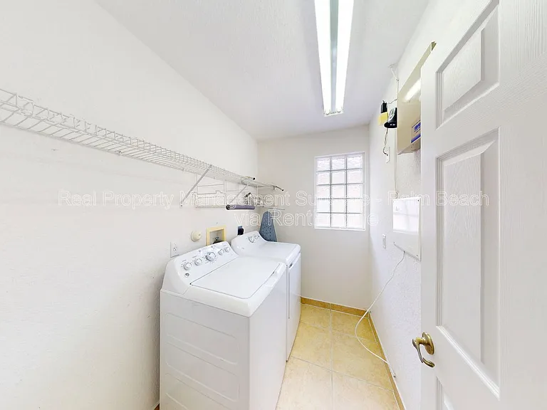 6786 Aliso Ave — Photo 29