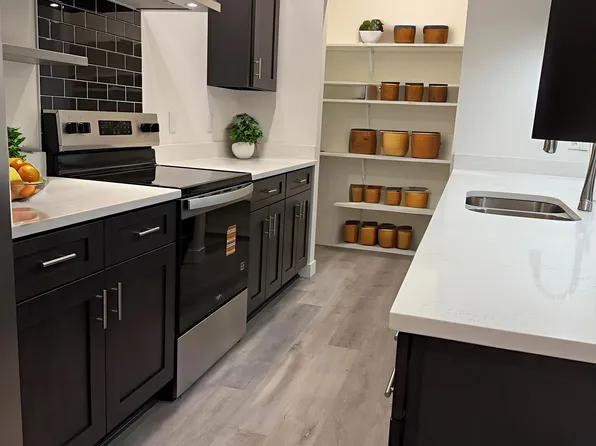Point Gardens Apartments