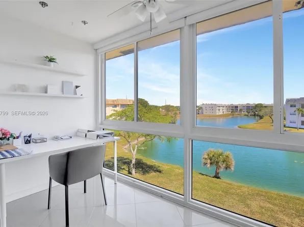 8400 Sunrise Lakes Blvd APT 312, Sunrise, FL 33322