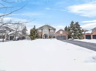 11 Elderberry Ln, Hamilton, ON L0R 1H2