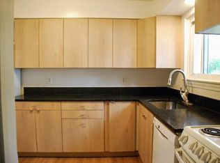 1813 Dexter Ave, Ann Arbor, MI 48103