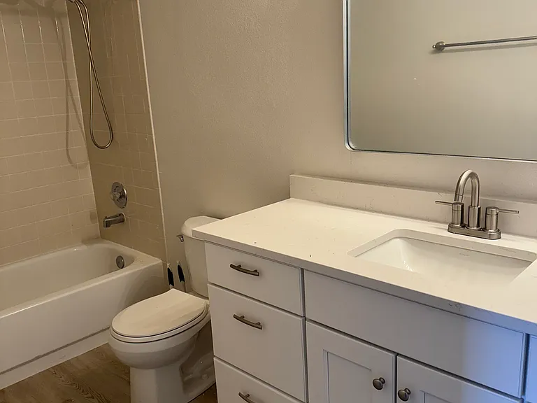 174 Creekside Ln — Photo 5