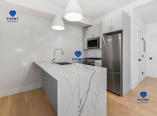 86 Chelsea St #4, Boston, MA 02128