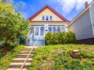 724 S 39th St, Milwaukee, WI 53215