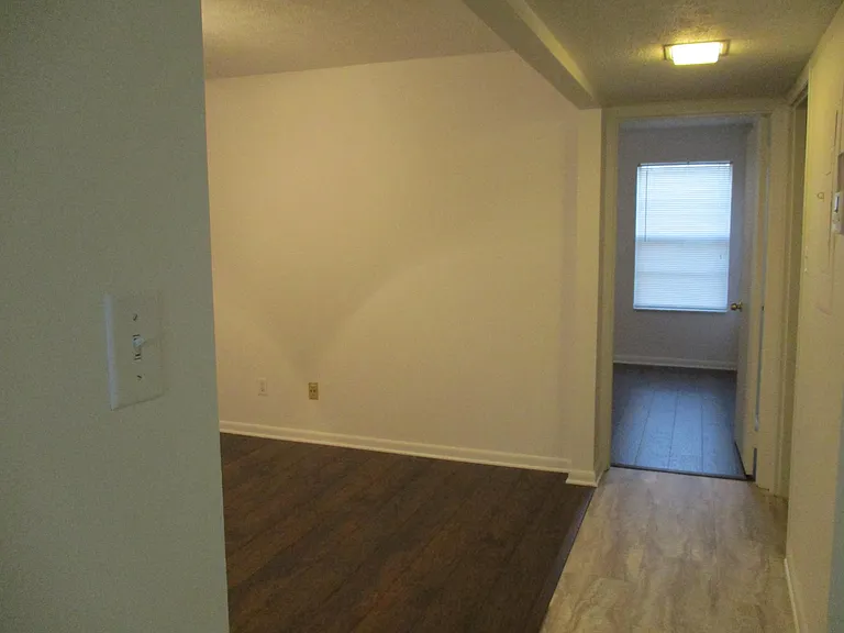 102 Westcliff Center St #D — Photo 12