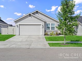 9094 W Bowie St, Star, ID 83669
