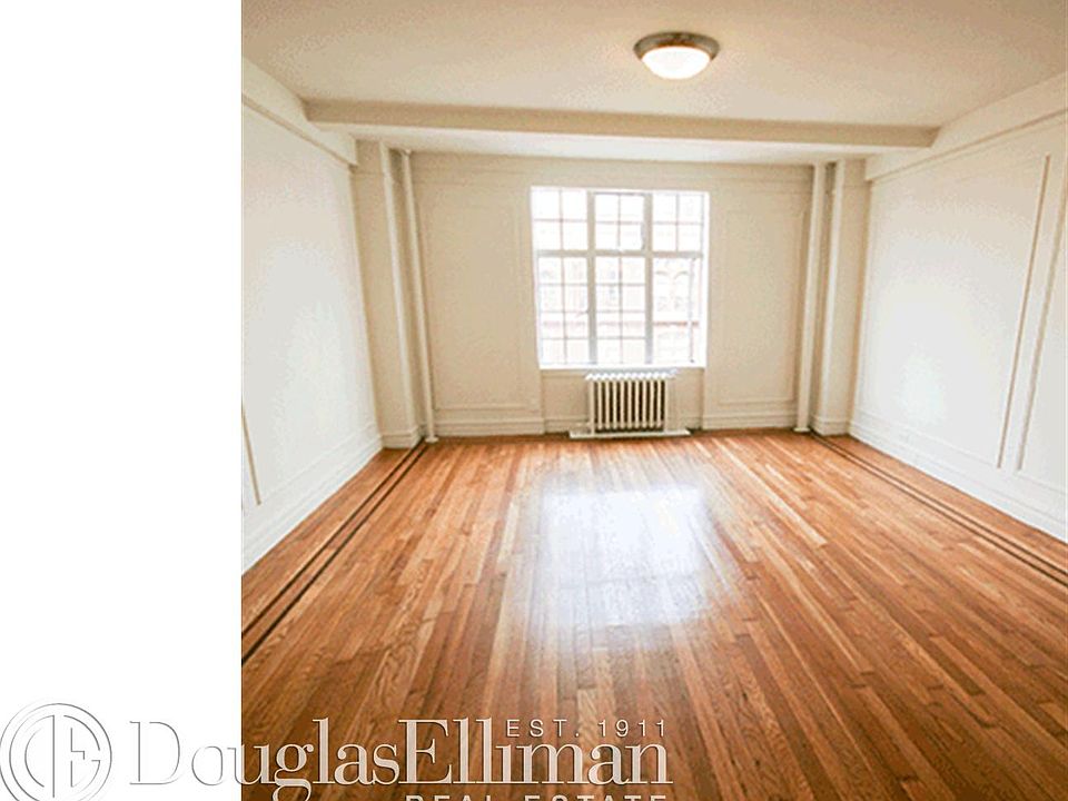 1st image of 208 W 23rd St APT 810