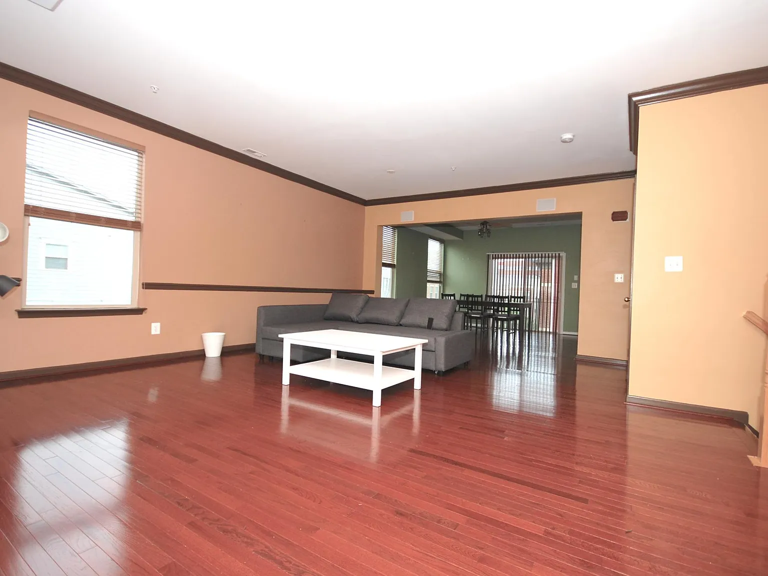 120 S Exeter St — Photo 1
