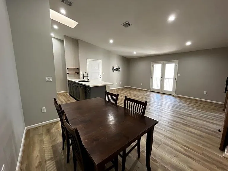 2425 Augusta Dr #44 — Photo 7