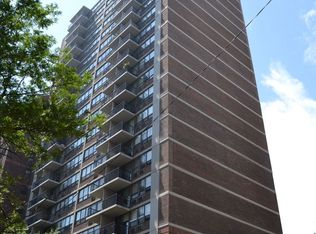 2740 N Pine Grove Ave APT 14A, Chicago, IL 60614