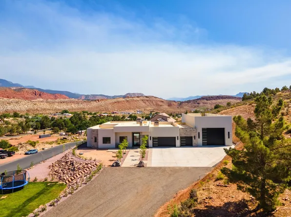226 W Shinarump Cir, Leeds, UT 84746