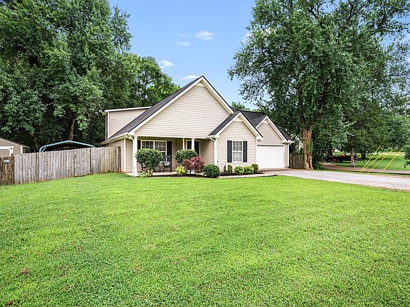 2nd image of 4217 Nandina Ct