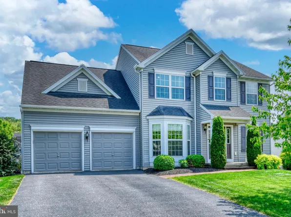 51 Bent Brook Cir, Reading, PA 19606