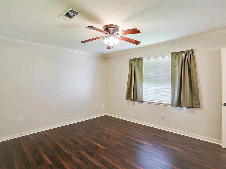 2525 Gina Dr — Photo 15