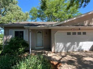 11714 Sprague Cir, Omaha, NE 68164