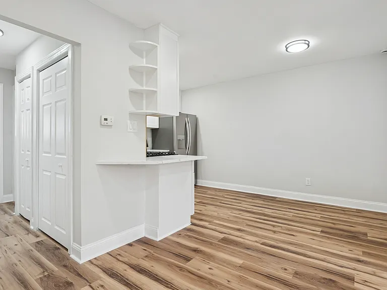 527 Homestead Rd #B — Photo 7