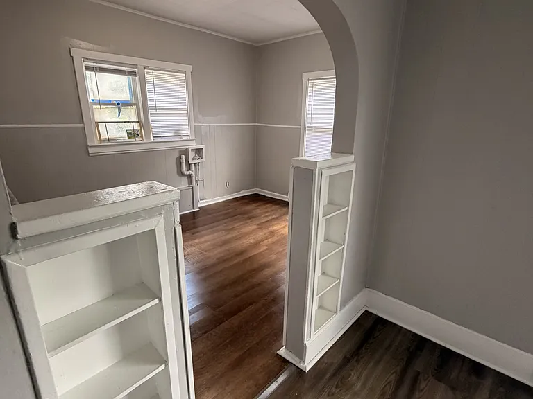 715 Madison Ave #2B — Photo 4