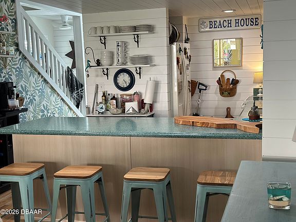 4th image of 4758 S Atlantic Ave #6