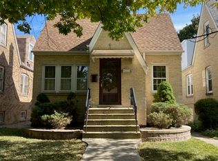 3003 N Neva Ave, Chicago, IL