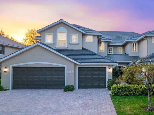 7127 Blue Juniper Ct APT 201, Naples, FL 34109