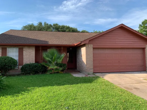4906 Glenvalley Dr, La Porte, TX 77571