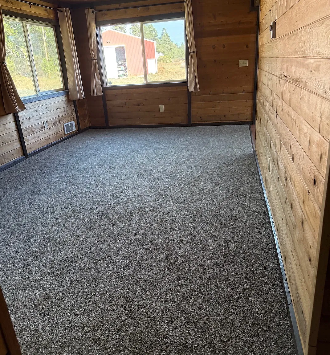 9401 W Anderson Rd — Photo 2
