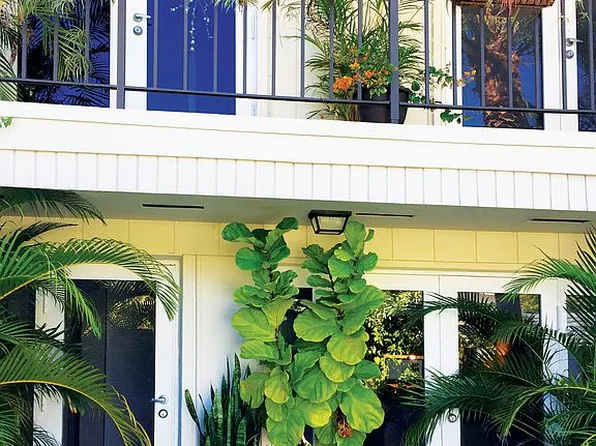 8122 SW 83rd Pl, Miami, FL 33143