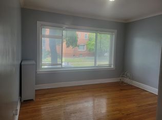 325 E 72nd St #2, Chicago, IL 60619