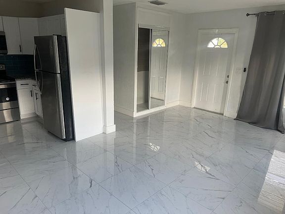 5th image of 2340 Avenue M