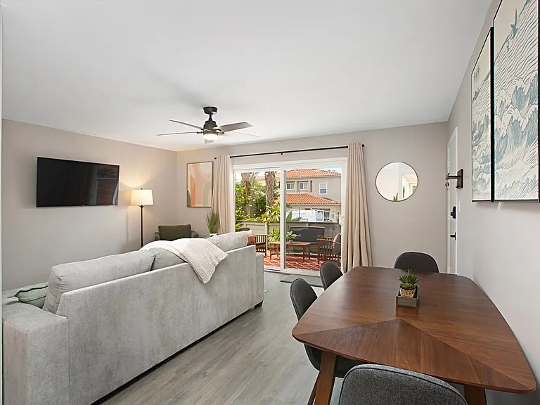 2151 Manchester Ave #B — Photo 8