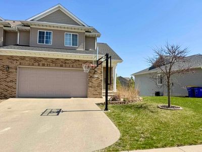 1572 Sadler Dr, North Liberty, IA, 52317