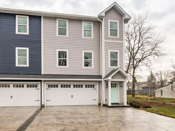 200 Oakwood St, Holly, MI 48442