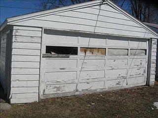 2nd image of 2308 E Yale Ave
