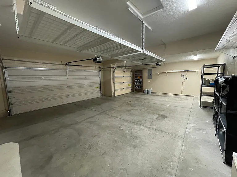 529 Minturn Ct NE — Photo 22