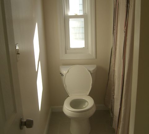 5th image of 31 Longfellow Rd