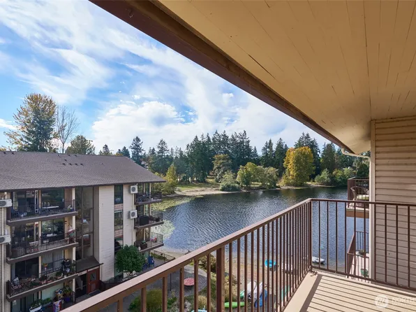13229 Linden Avenue N #403B, Seattle, WA 98133