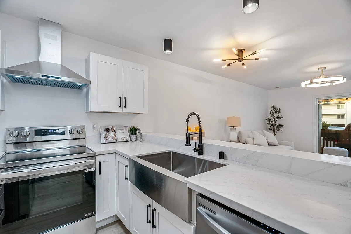 1 bed, 613 sqft, $2,300 — Photo 4