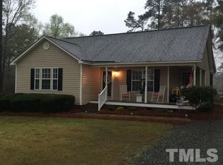29 Chickadee Ct, Willow Spring, NC 27592