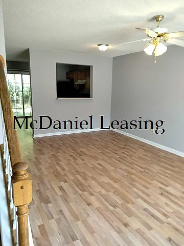 2 bed, 1050 sqft, $1,050 — Photo 4