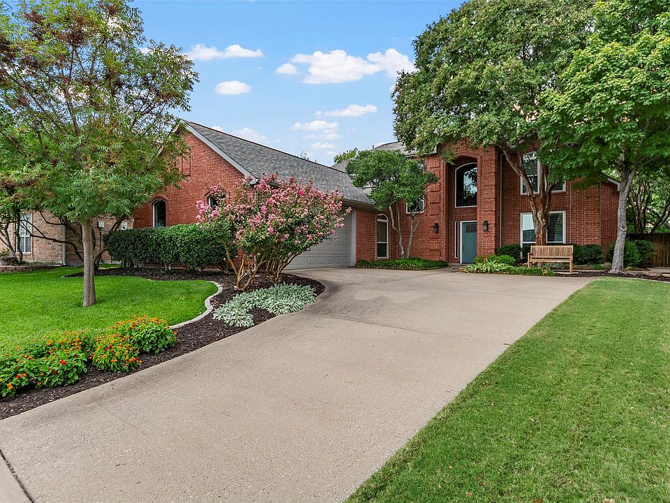 1st image of 807 Rockcrossing Ln