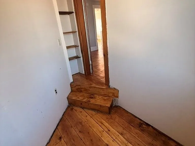 66 Green St — Photo 34