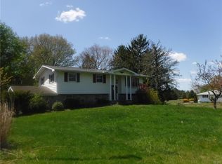 1439 Church Rd, Wind Gap, PA 18091