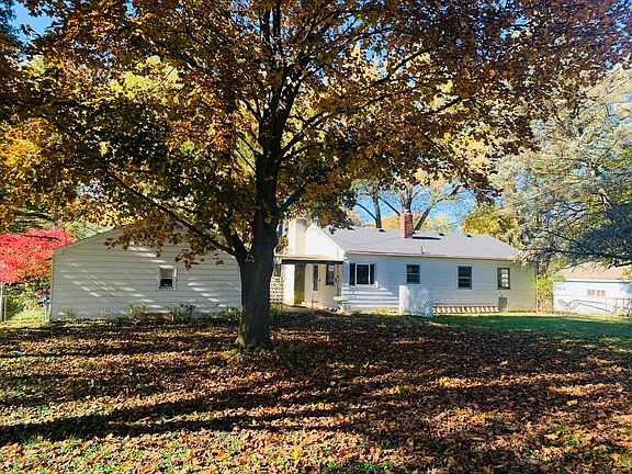 4th image of 512 Harriet Ave