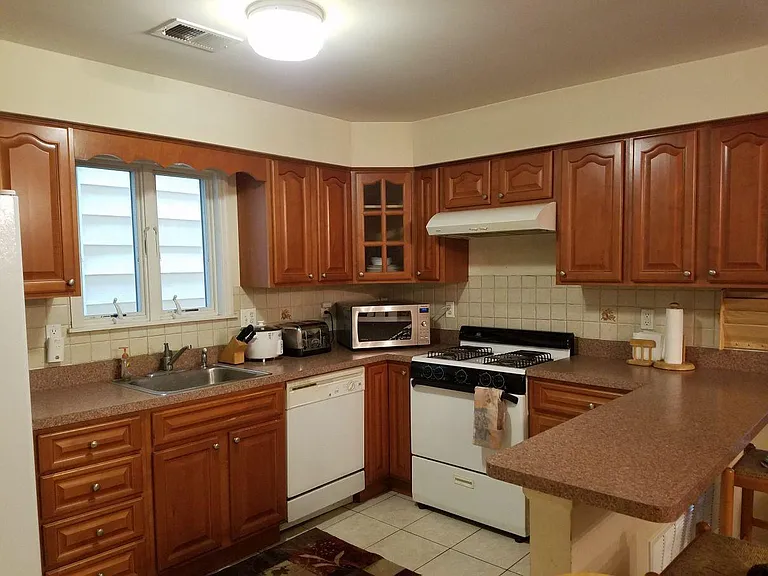 20 Van Reipen Ave #1 — Photo 6