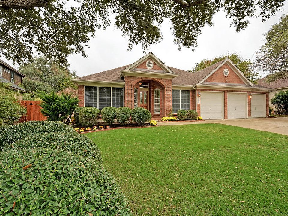 1st image of 1608 Fall Creek Dr