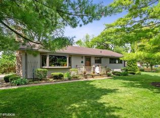980 S Fairfield Ave, Elmhurst, IL