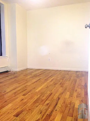 Rented by Skyline Group Real Estate | media 30