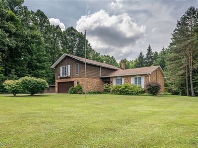 10439 Thwing Rd, Chardon, OH, 44024